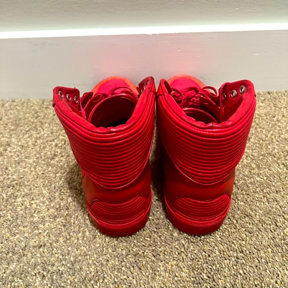 Red Balenciaga Pleated Sneakers - Picture 4 of 5